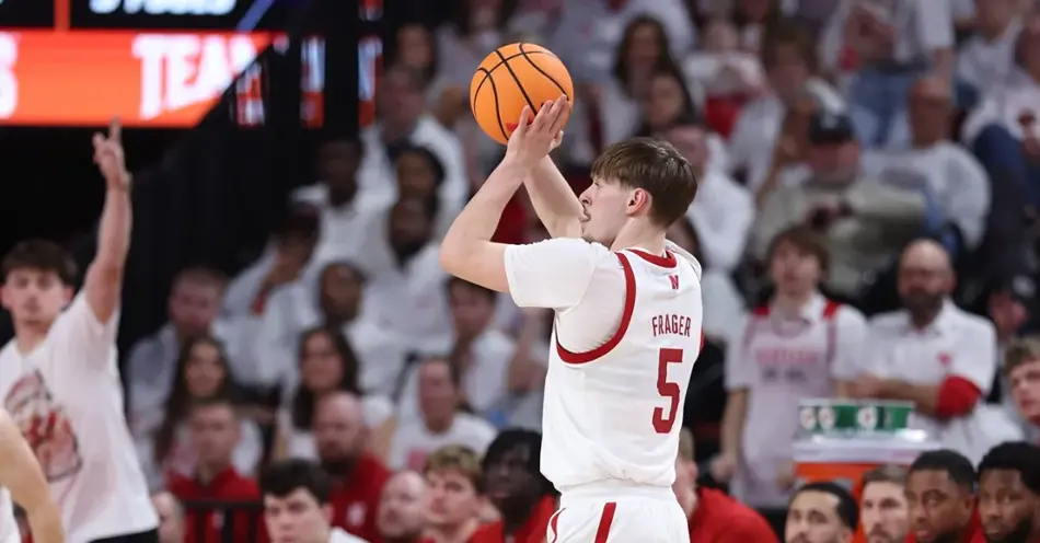 No. 5 Huskers Fall 78-69 to No. 9 Illinois