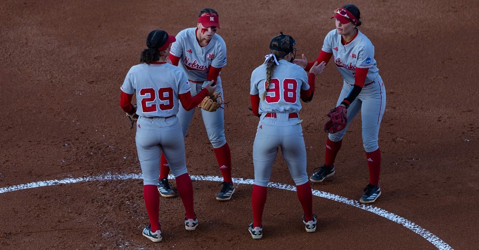 Huskers Down Tennessee in Game One of Super Regionals