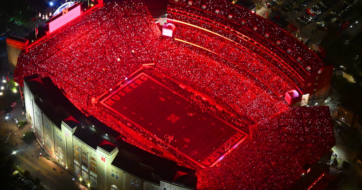 Huskers Memorial Stadium Red
