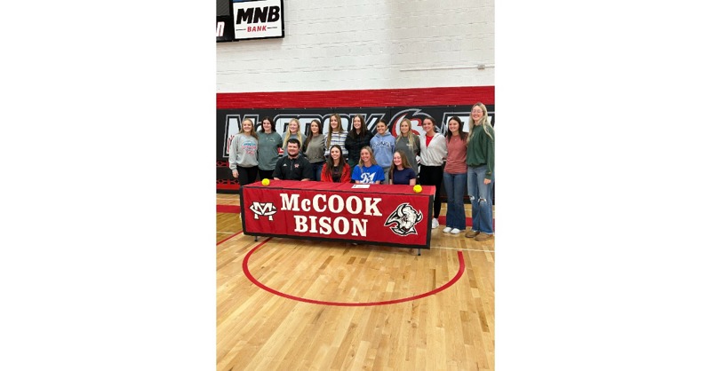 Former McCook Softball Standout Malia Hilker Signs with MCC